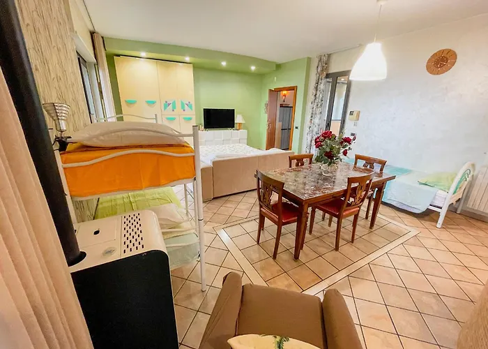 Nicla Apartment *